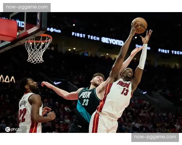 阿德巴约防守端统治力尽显 23分9篮板6抢断助热火大胜 阿德巴约防守端统治力尽显 23分9篮板6抢断助热火大胜